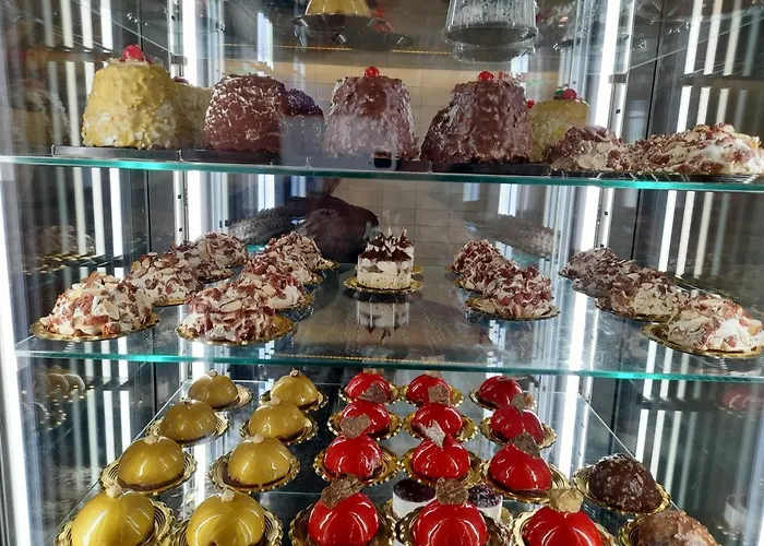 Napoli Centro Storico Un Passo Da San Gennaro